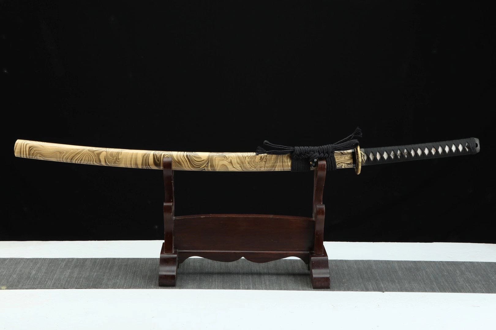 Samurai Katana Sand Pattern