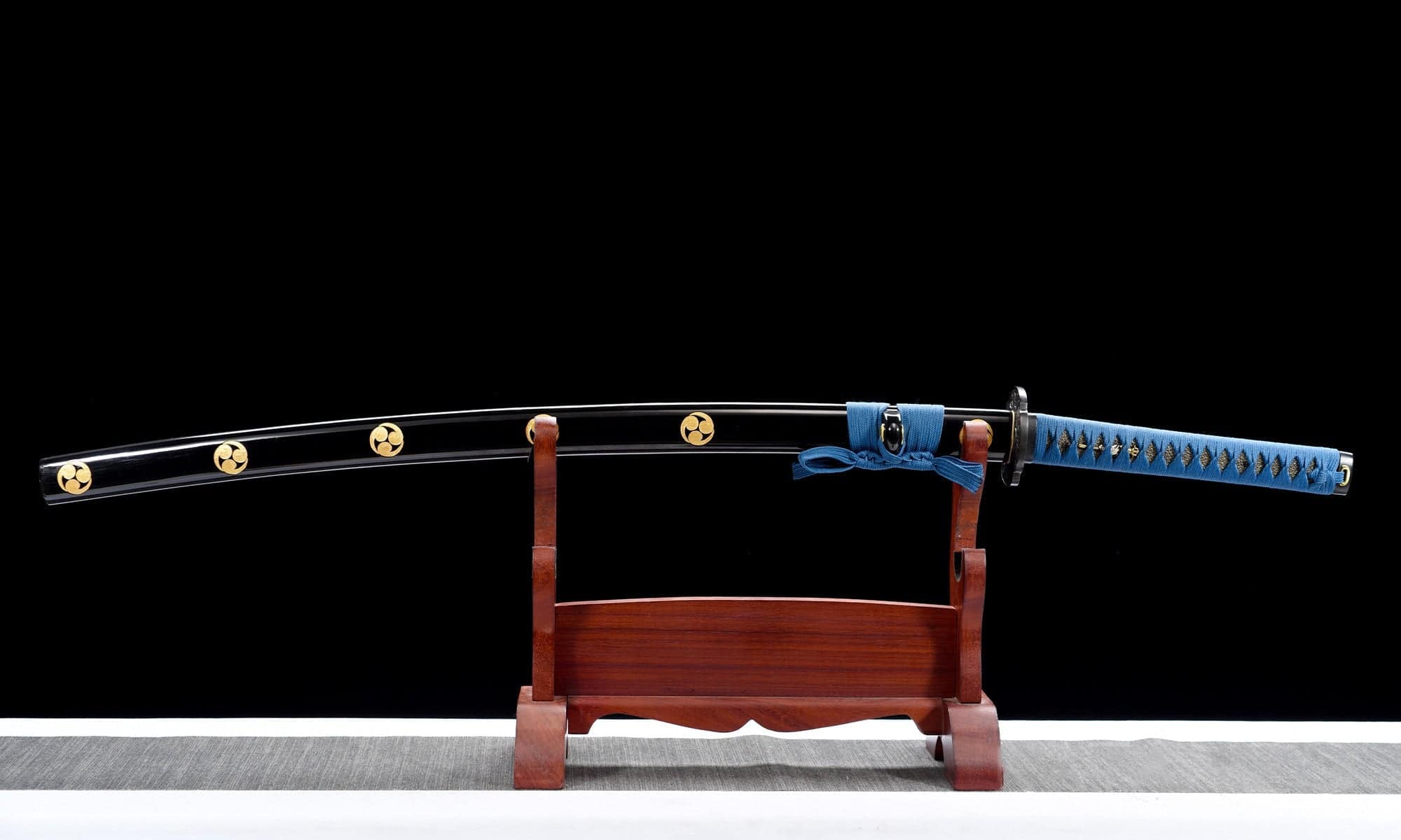 Black And Blue Mitsudomoe Katana