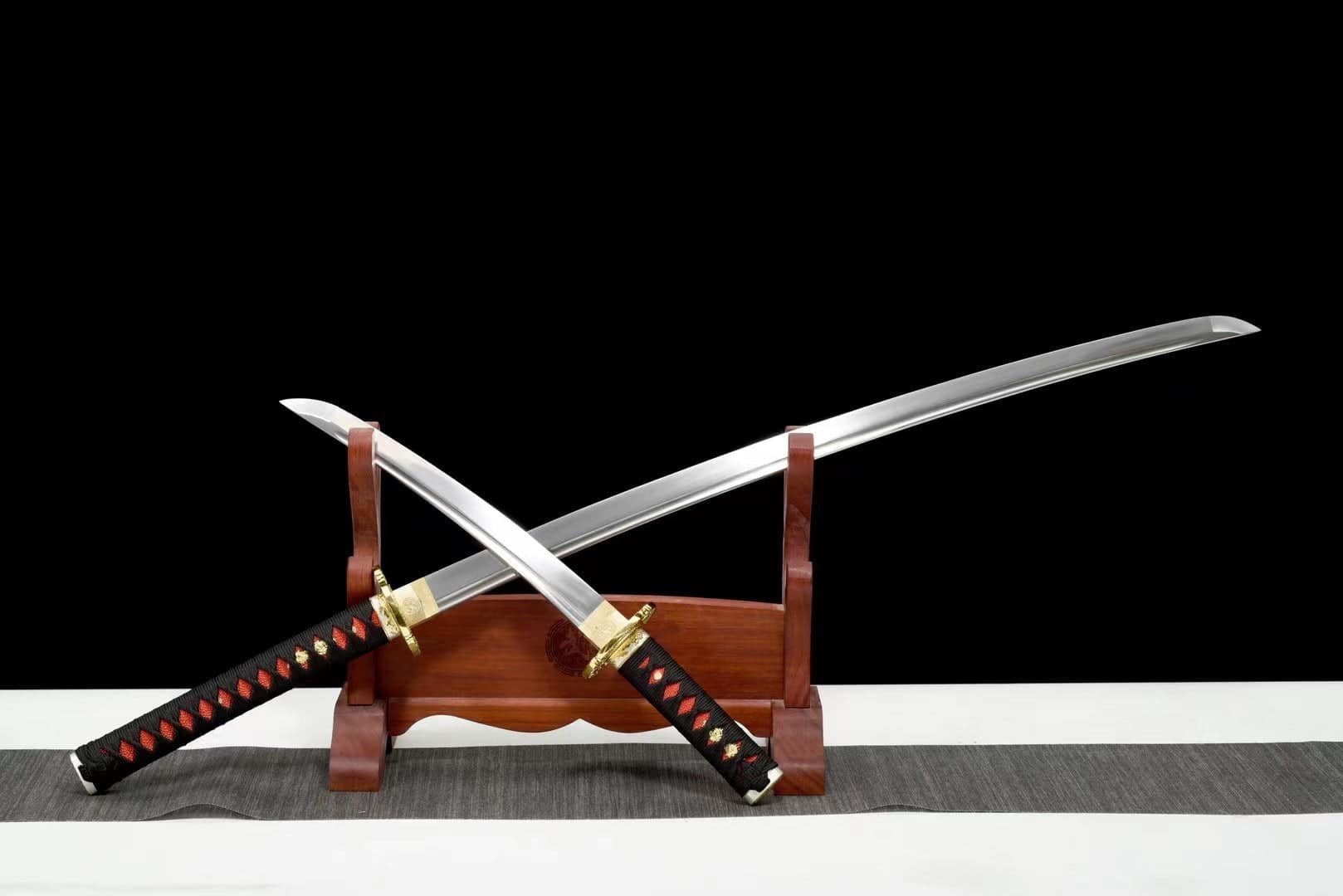 Red And Brown Japanse Swords Set