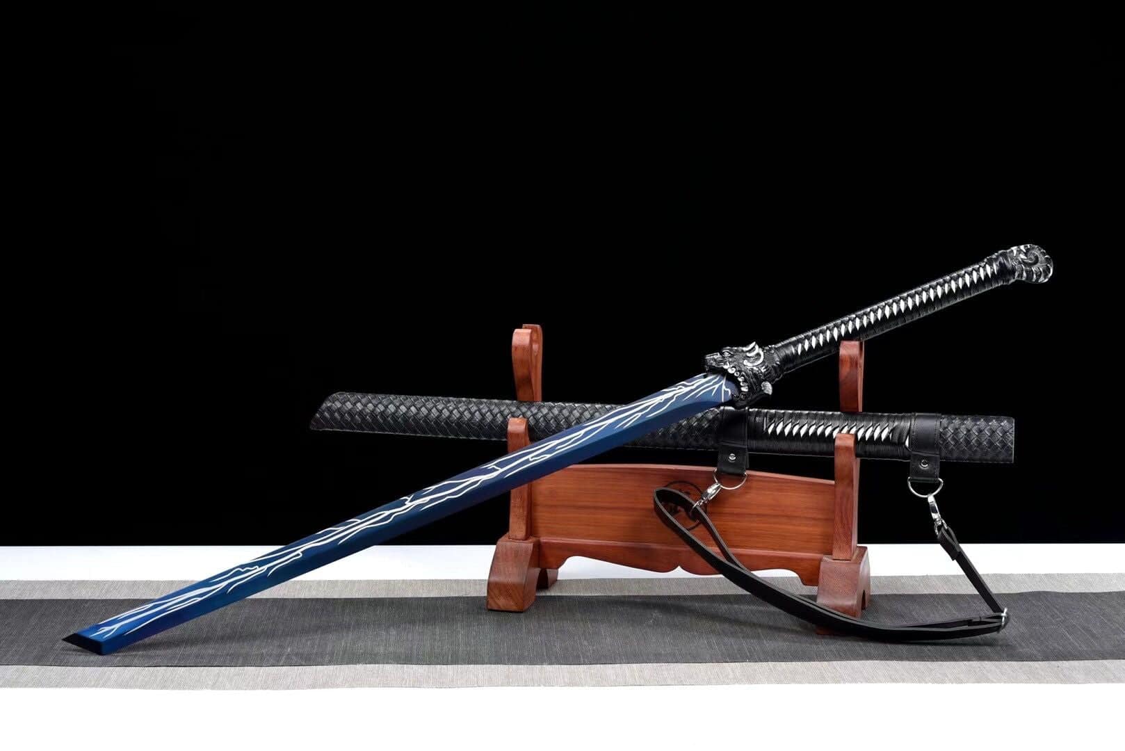 Tiger Head Chinese Blue Sword