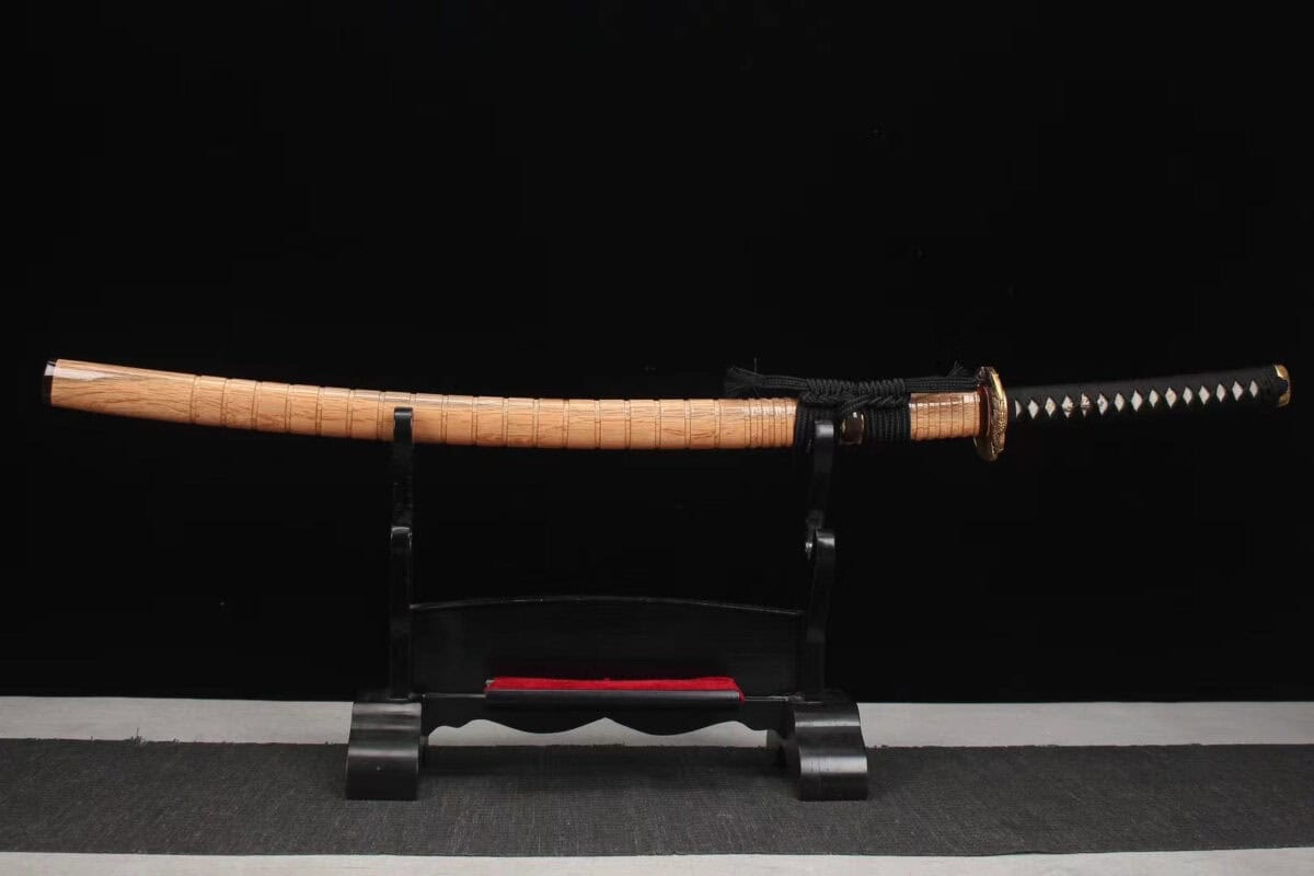 Lacquered Scabbard And Eagle Tsuba Katana