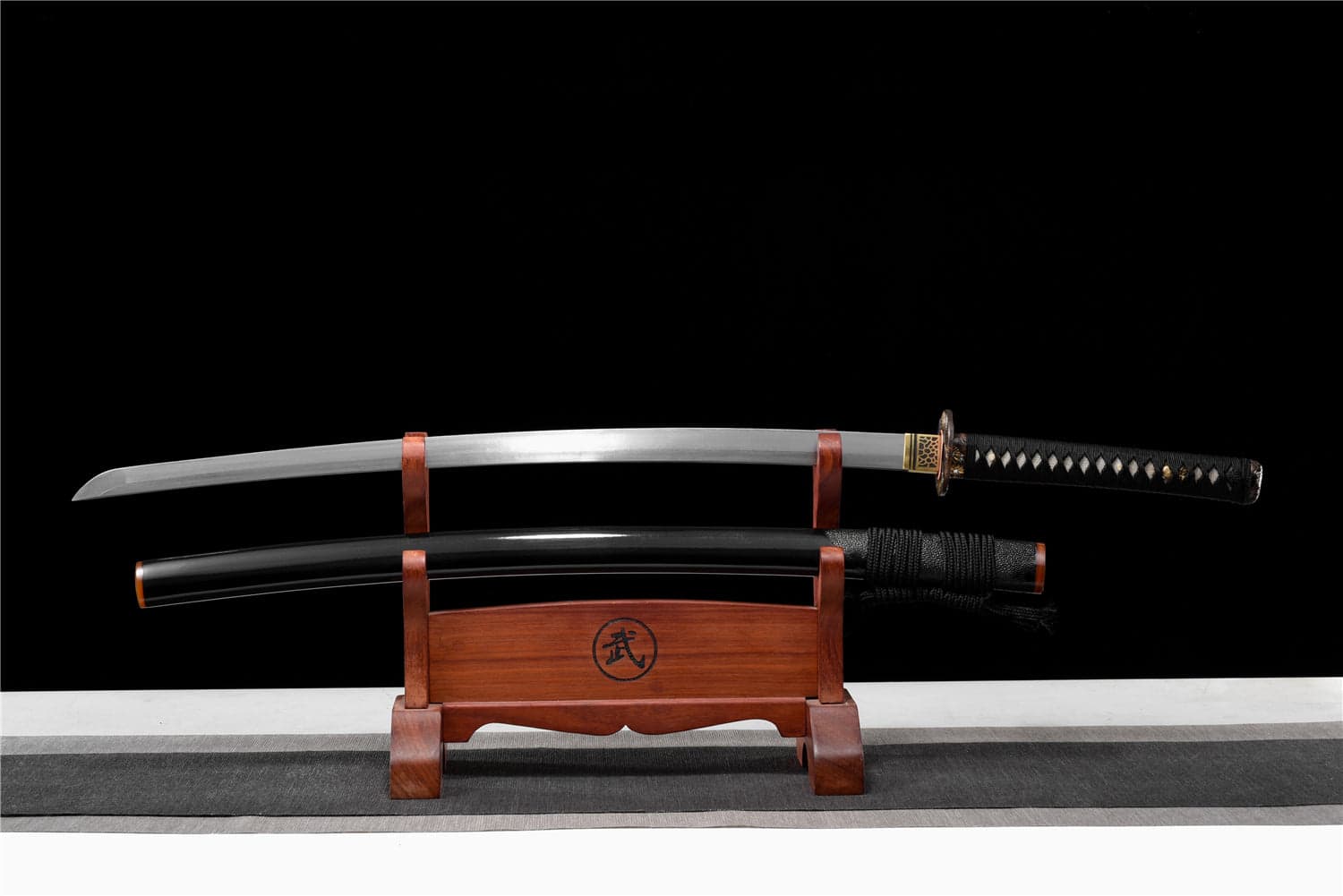 Royal Chrysanthemum Katana