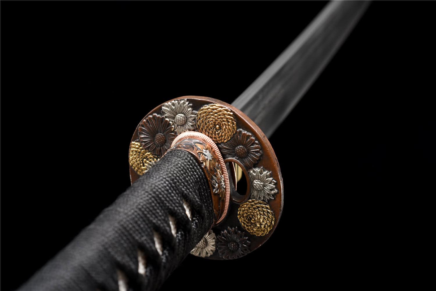 Royal Chrysanthemum Katana