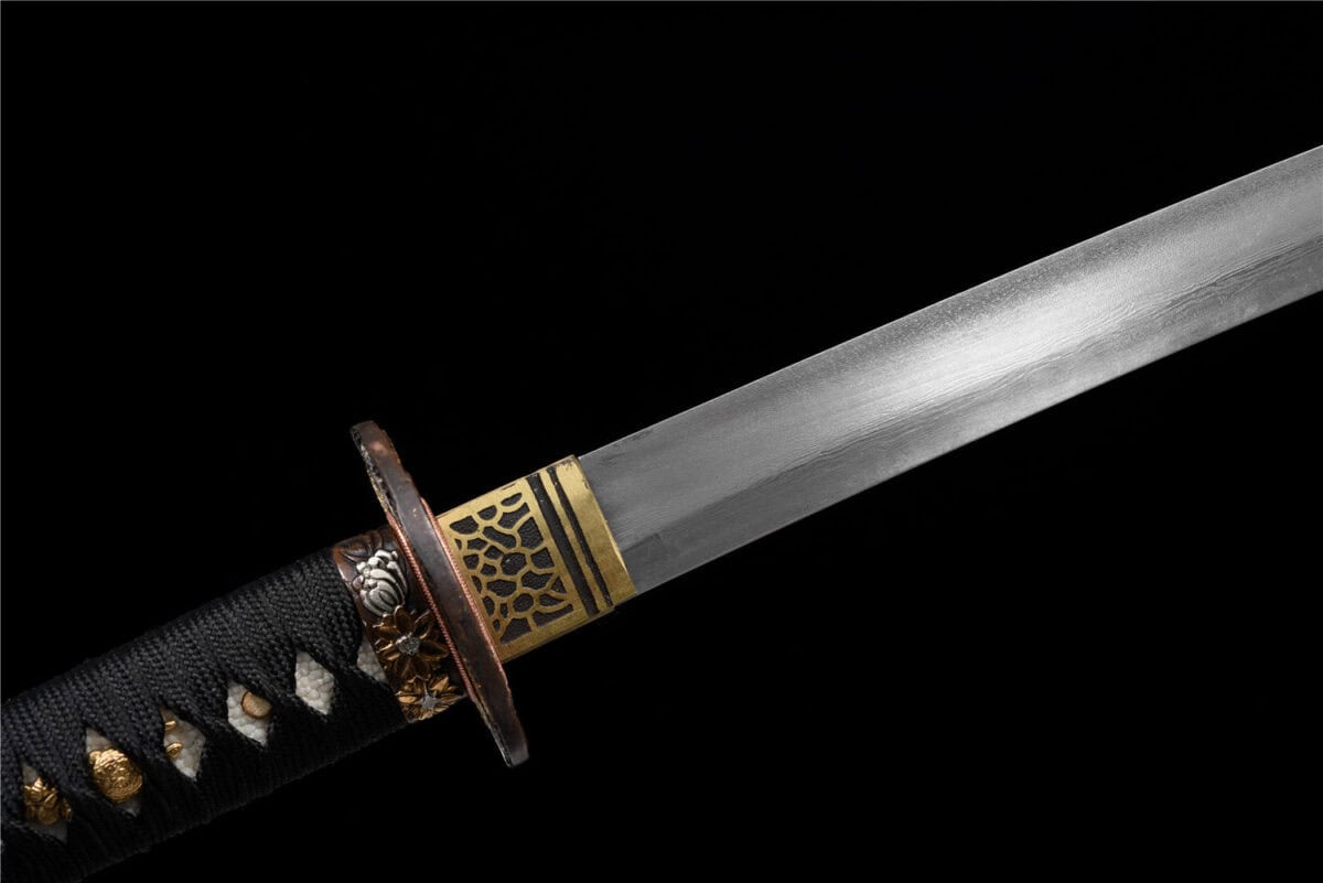 Royal Chrysanthemum Katana