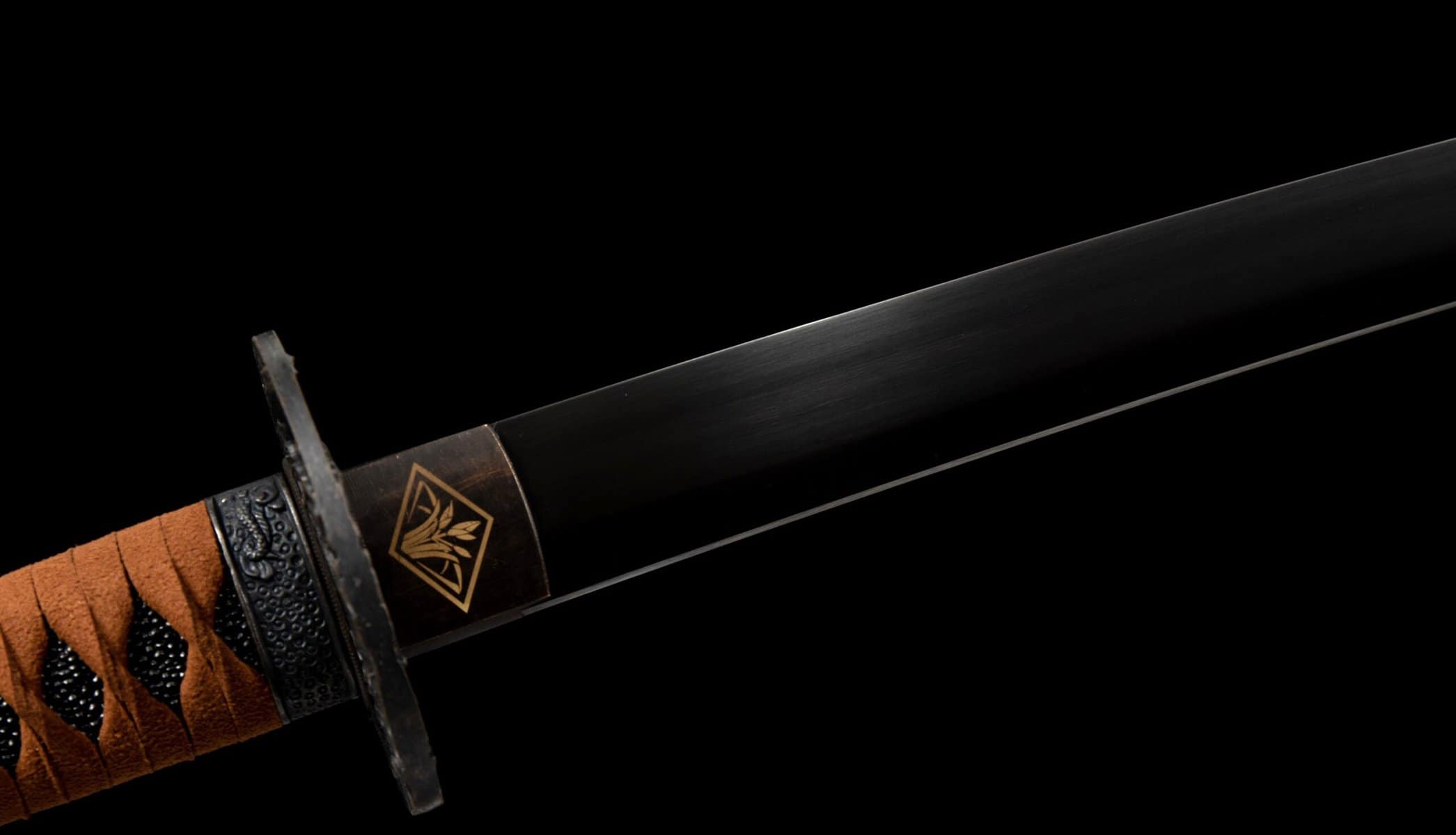 Black Blade Katana, Waves Tsuba