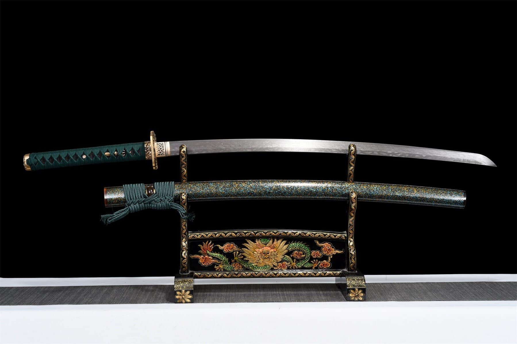 Green Shinto Damascus Katana