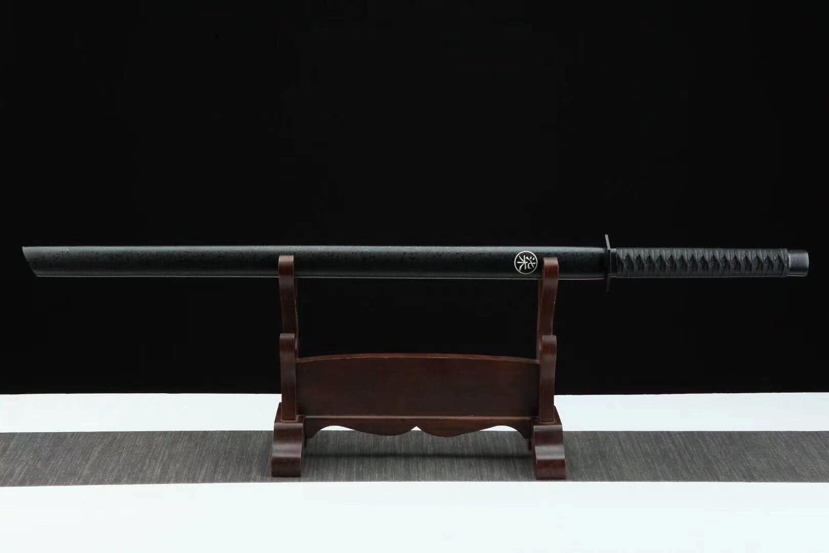 Handmade Black And White Chokuto