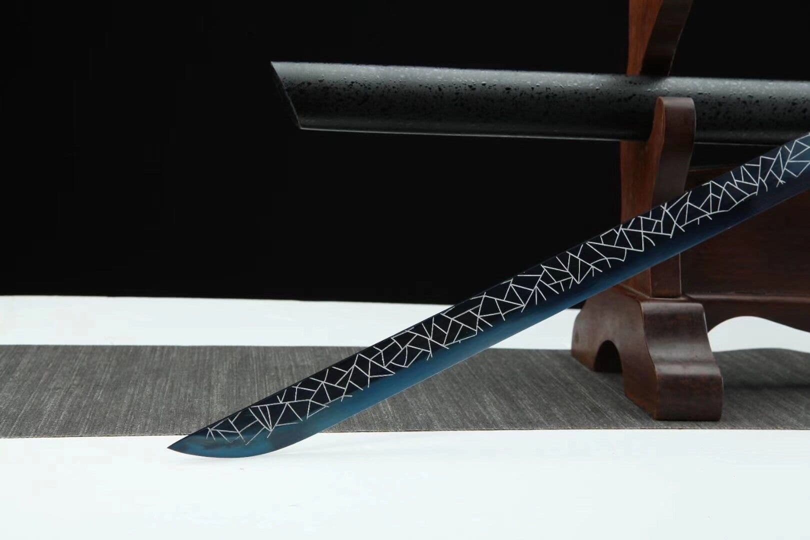 Handmade Black And White Chokuto