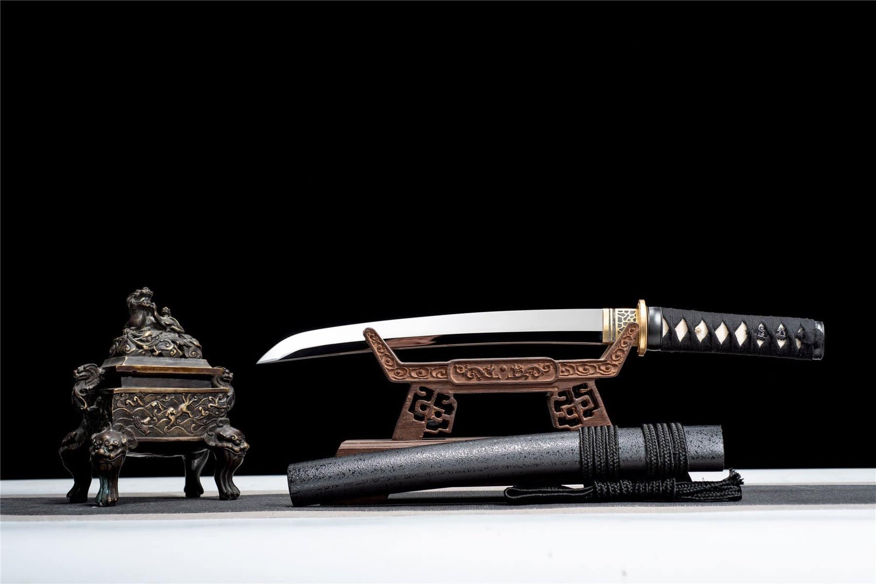 Black Ronin Tanto