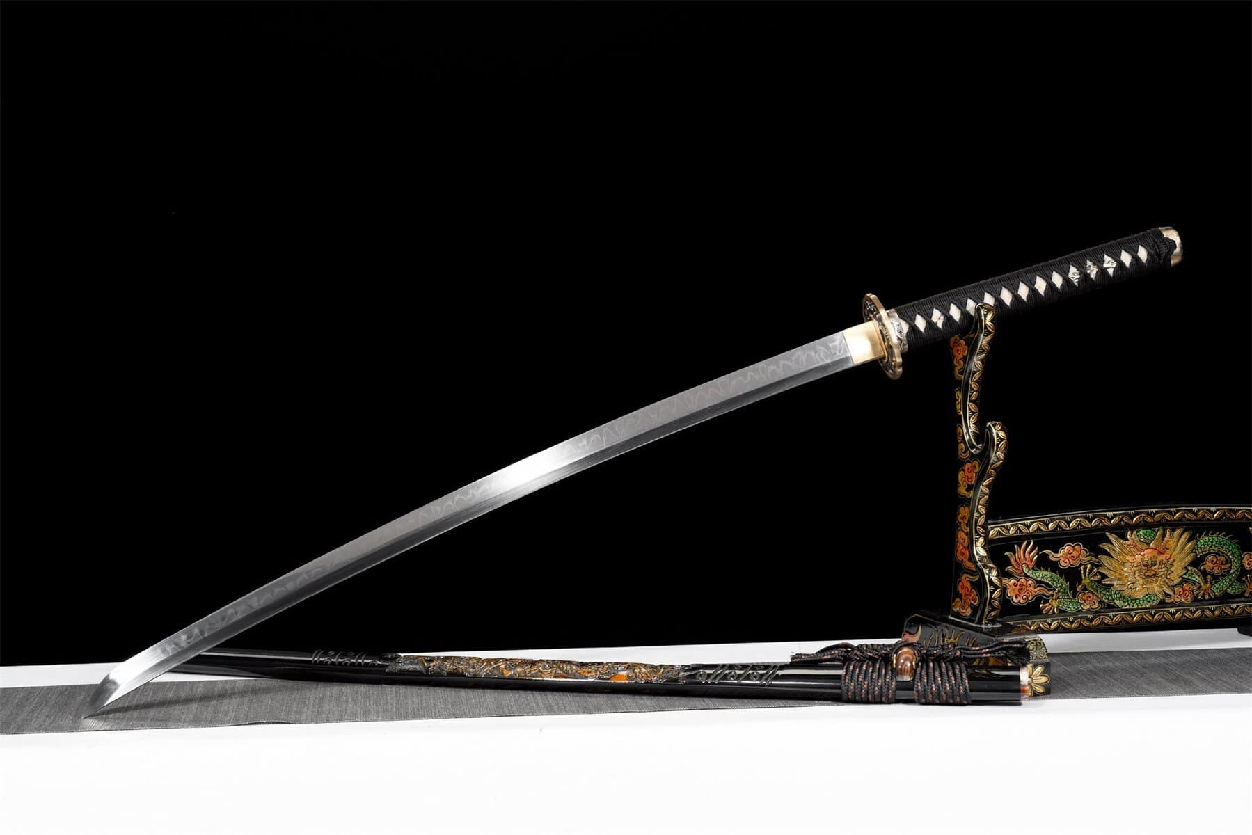 T10 High Carbon Steel Black Dragon Katana