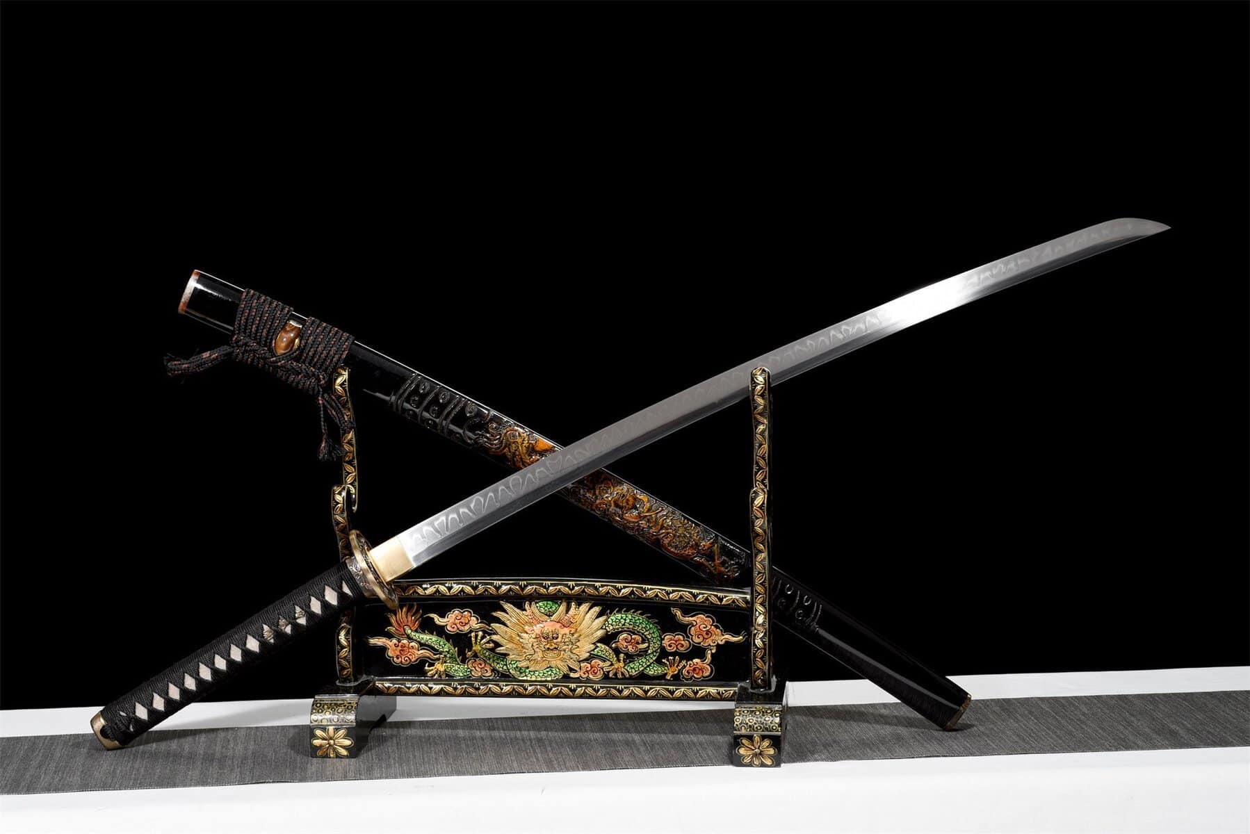 T10 High Carbon Steel Black Dragon Katana