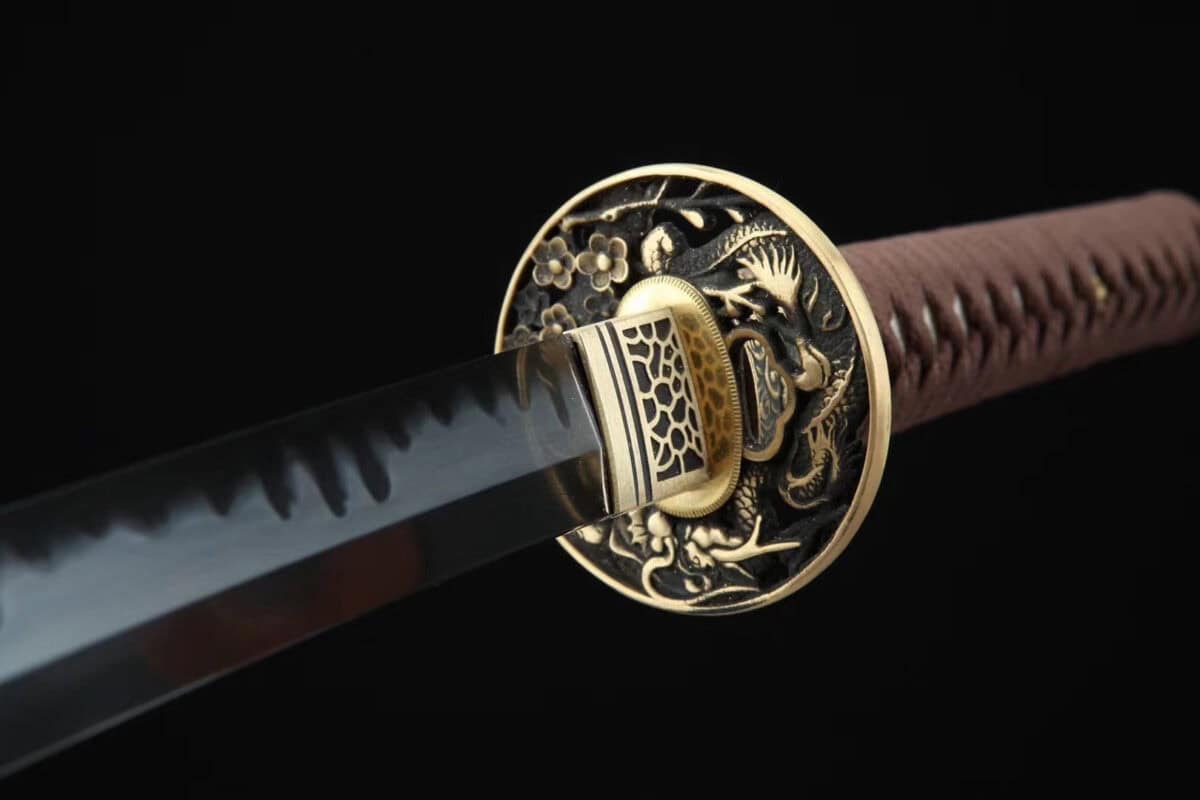 White And Brown Waves Katana