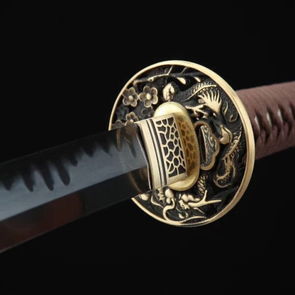 White And Brown Waves Katana