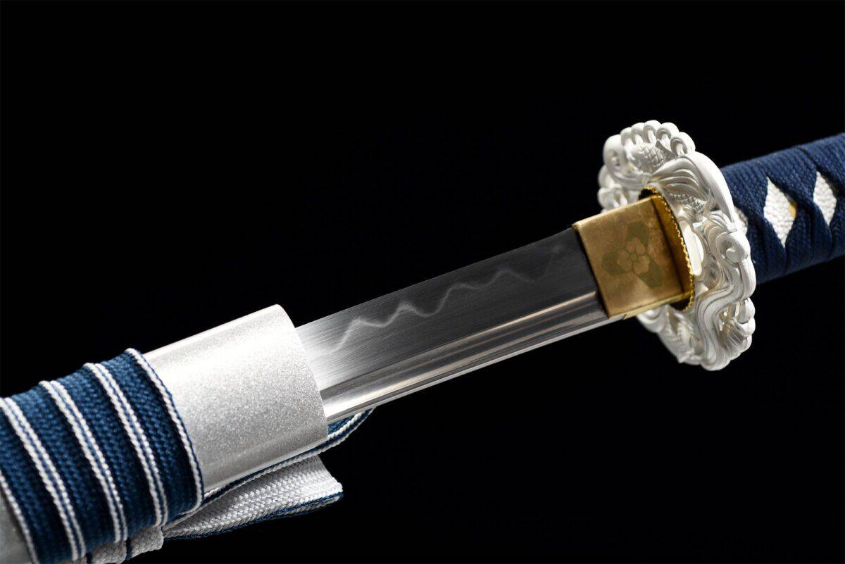 White Tanto And Katana Set